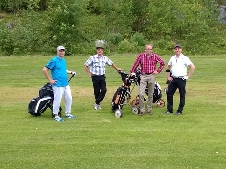 Käkigolfin vakkarijäseniä